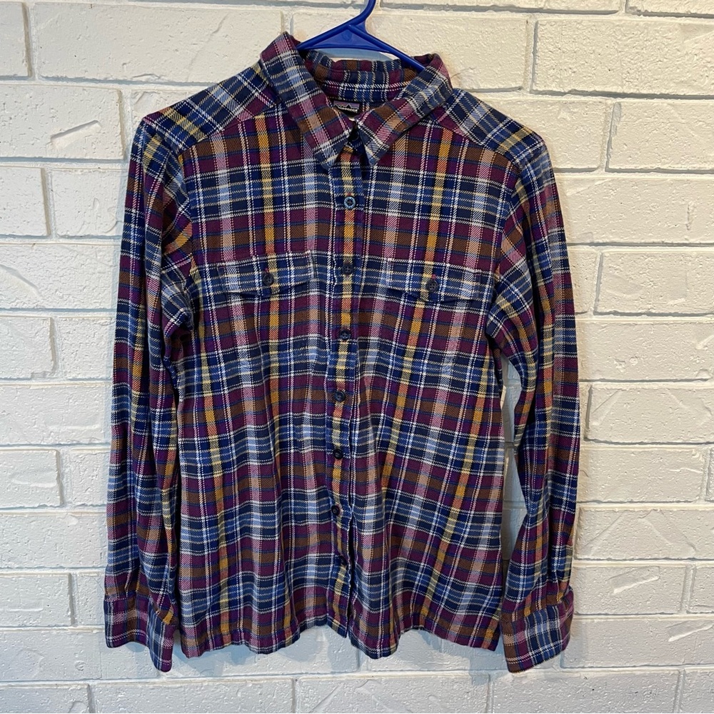 Patagonia 100% Organic Cotton Purple Plaid Flannel Shirt Womens Small